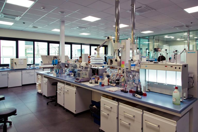 ¿Qué es un laboratorio y qué tipos existen? - Masterhacks Blog